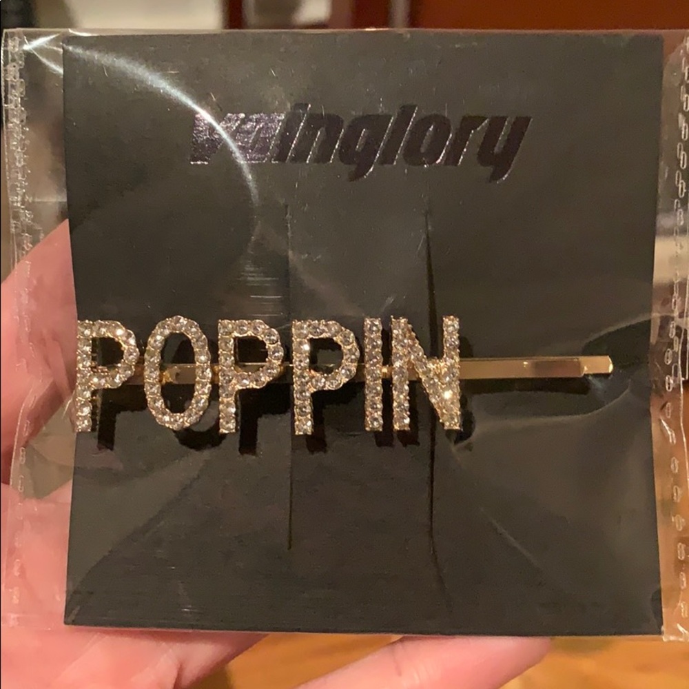 Rhinestone hair slides “poppin”